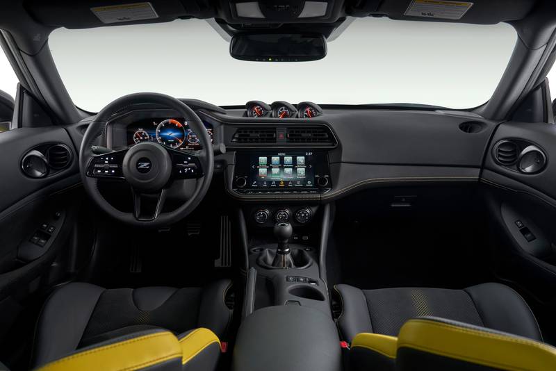 2023 Nissan z interior